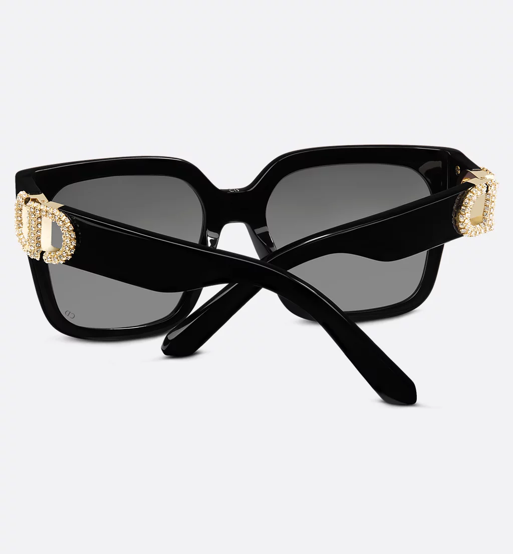 30Montaigne S11I - Image 4